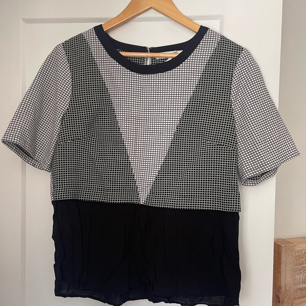 BCBGeneration top size 1